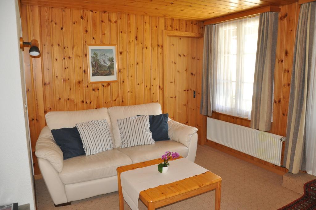 Ferienwohnungen Chalet Hohturnen Grindelwald Exterior foto